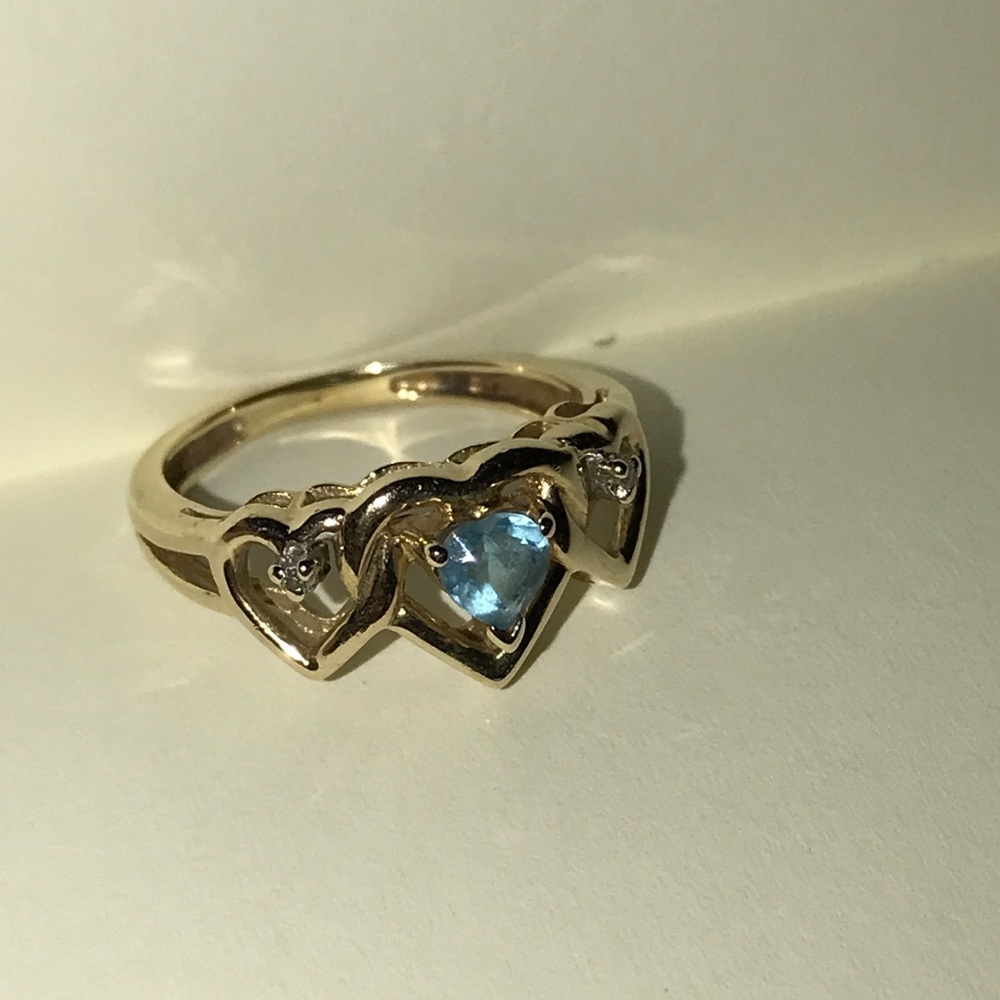10 Karat Gold Heart Ring